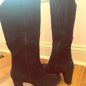 Timberland black suede heeled boots